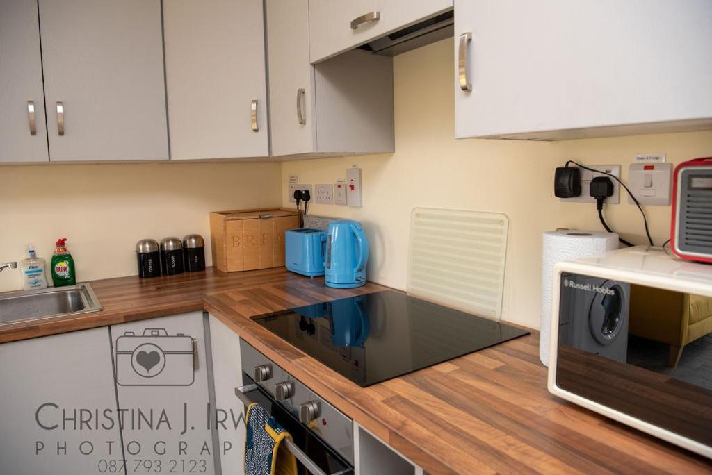 The Snug Apartment Donegal Town ภายนอก รูปภาพ